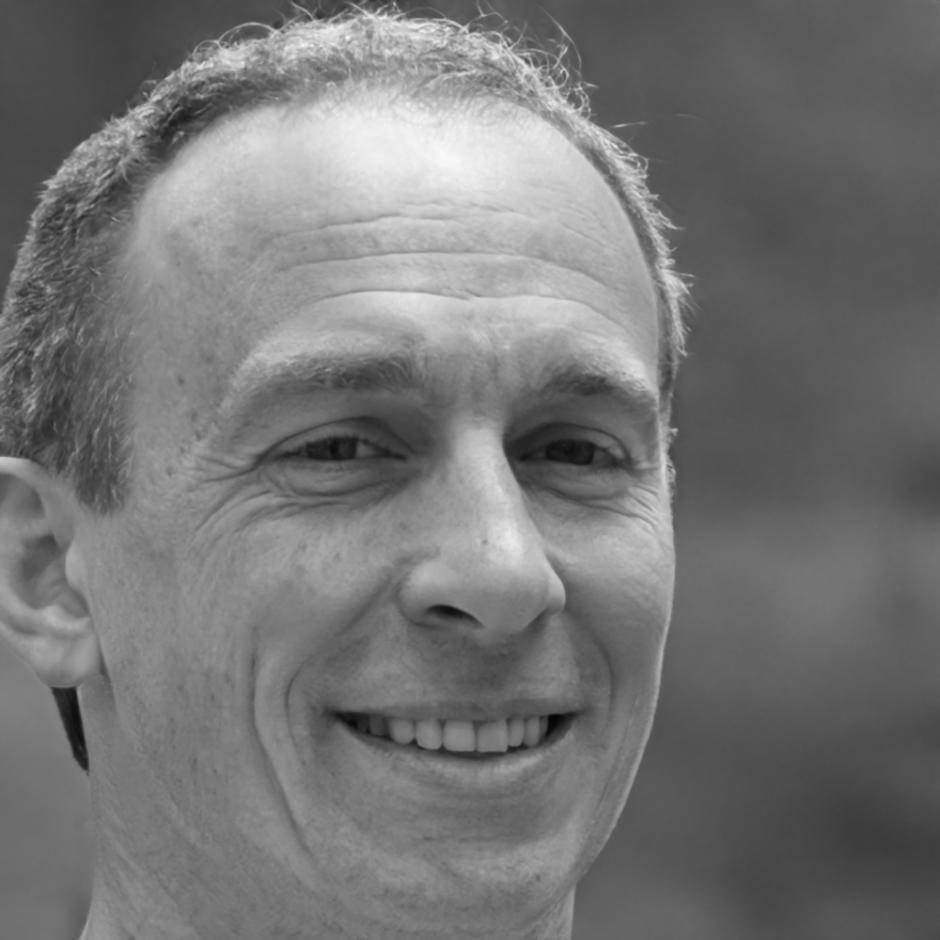 Portrait de Tanguy Leblanc, consultant financier